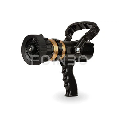 Накрайник на пожарния маркуч за пожар